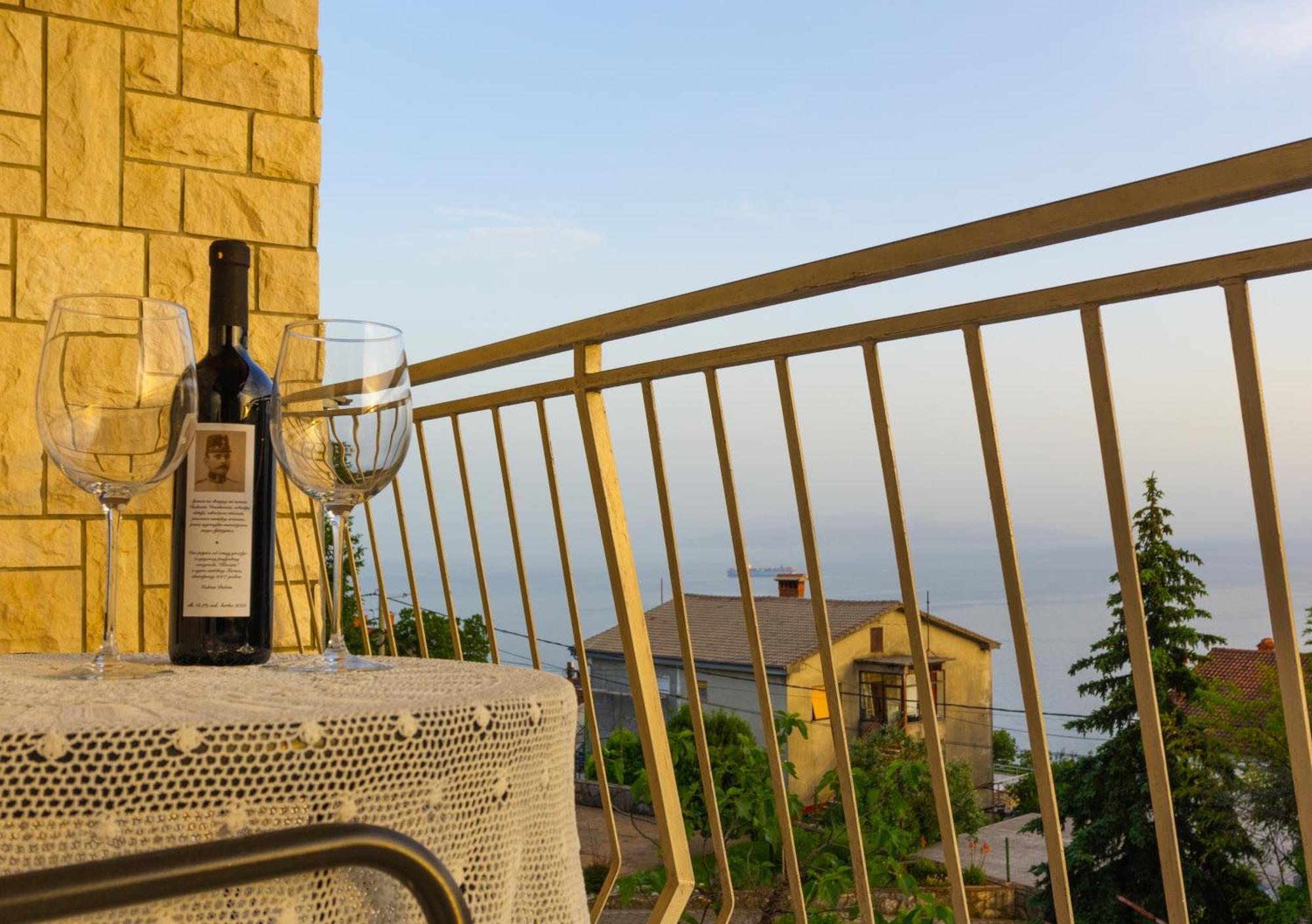 卡斯塔Sea View Retreat With 170Mbps Wifi And Sunny Balcony公寓 外观 照片